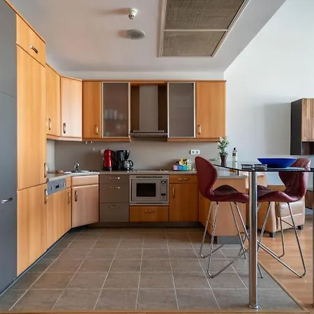 Апартаменты Luxury In Center With Facilities Стамбул